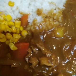 コーン豚カレー